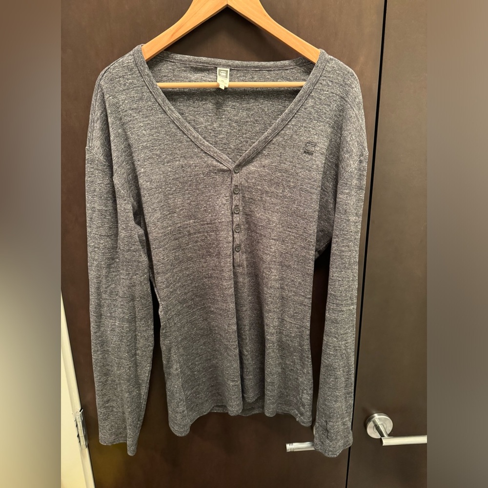 G-Star long sleeve’s in excellent condition